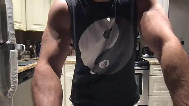 BigGuyMuscle: απευθείας σ υνομιλία ΧΧΧ