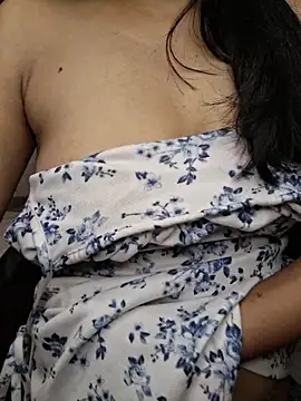Nisha027 现场XXX聊天