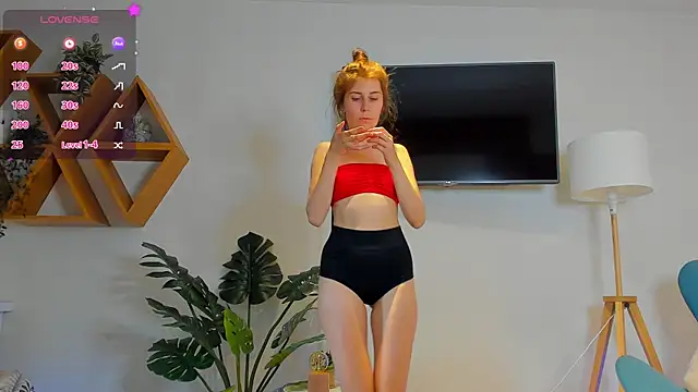 צ'אט XXX בשידור חי של Hailey_Green