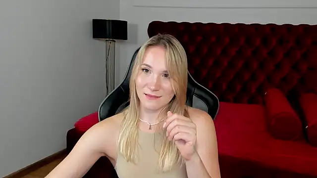 Živý XXX chat ElaraVoltage