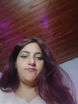 Chat +18 de Dulce2111 ao vivo