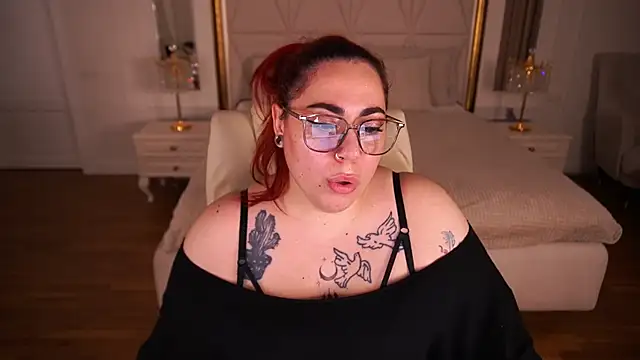 Kittywakee Live XXX-Chat