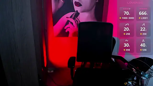 QueenOfHaze's Live XXX Chat