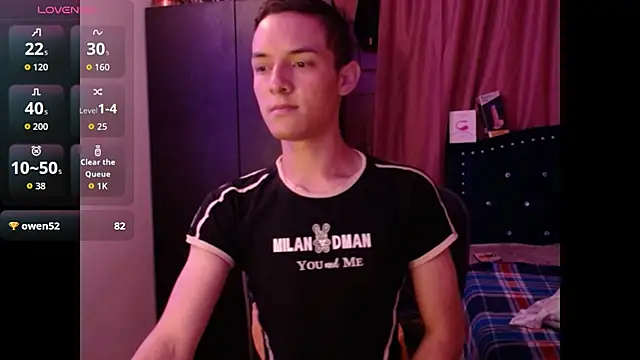 andys_26 Show in webcam