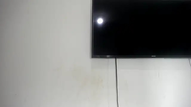 Fox_Loves élő XXX-chatje