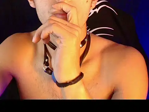 dark_men1 Live XXX-Chat