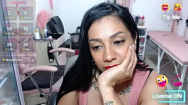 titsbigloversn Live XXX chat