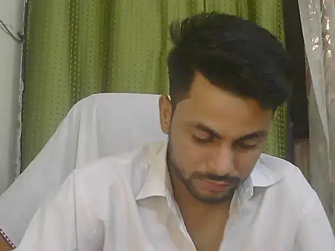 Webkamerová show Stubborndesiboy