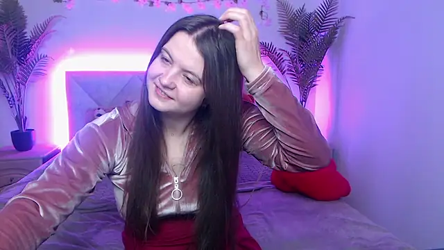 MavkaCute Adlı Modelin Canlı XXX Sohbeti