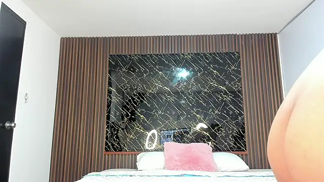 Karla18_ 现场XXX聊天