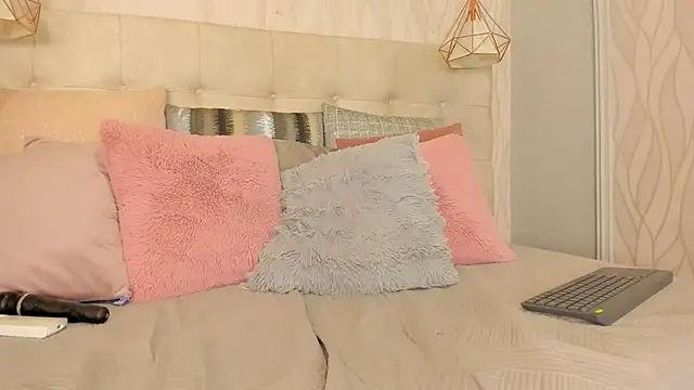 CHRISTY_BAKER élő XXX-chatje