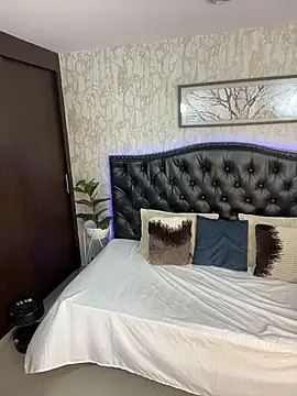Lander_Cruz – Naživo XXX chat