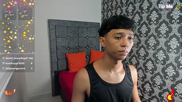 Little_Twink19x 即時 XXX 聊天