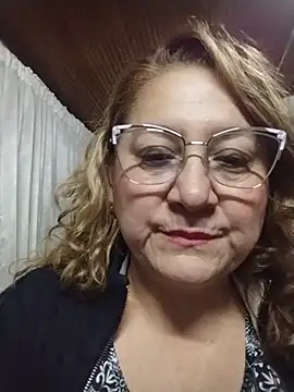 JULIETA_21- Adlı Modelin Canlı XXX Sohbeti