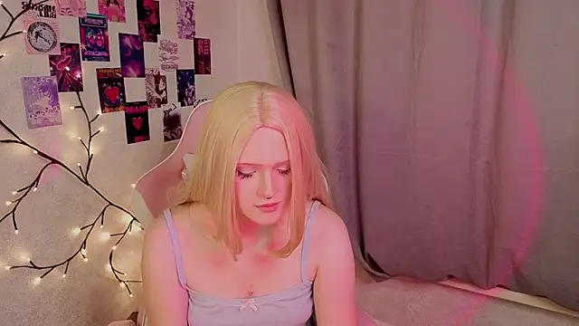 Lilly_Jhonassn Live XXX chat