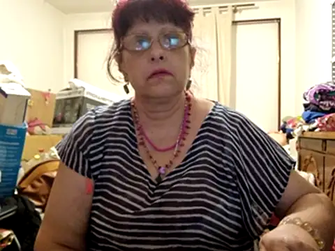 Samantha_Squirt@xh Chat XXX in diretta