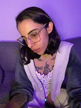 Poison_Ivy_29 Live XXX-chat