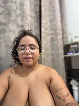 CurlyGirl_1 现场XXX聊天