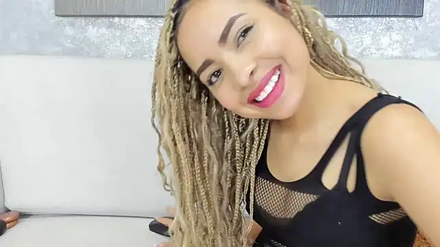 Czat XXX na żywo – Lucia_jane
