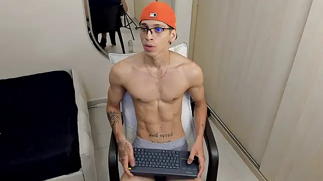 Mheysam_Youngerx – Live XXX-chat