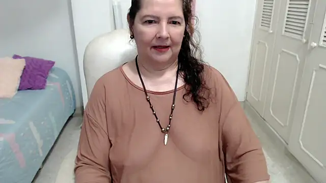 Chat XXX ao vivo de leonela_69