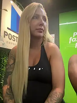Juuhschmitt Chat XXX live