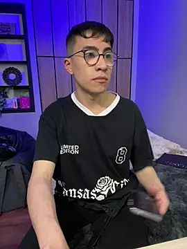 Chat XXX en directo de Andy_Norton