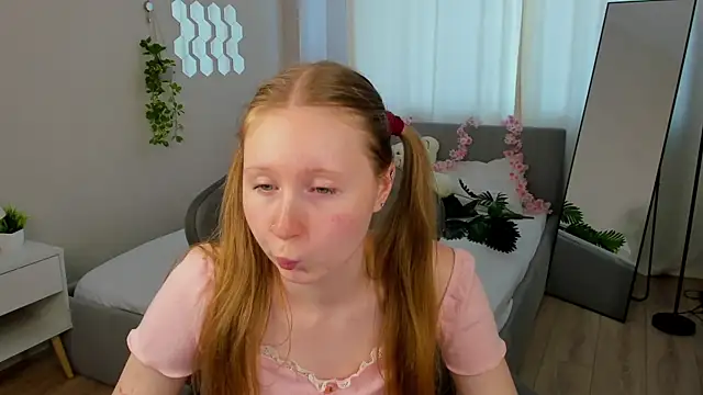 LiliTiny Obrolan Langsung XXX