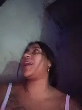 Chat +18 de Giselabrunette25 ao vivo