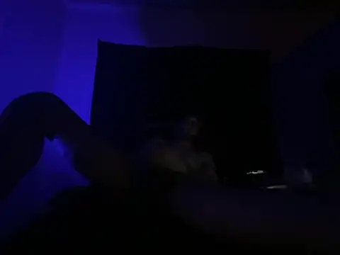 ThrowedWorldWide: вебкам-шоу