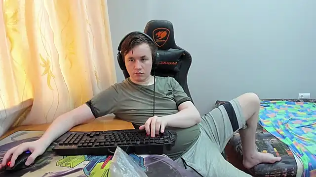 iliaskrislove লাইভ XXX চ্যাট