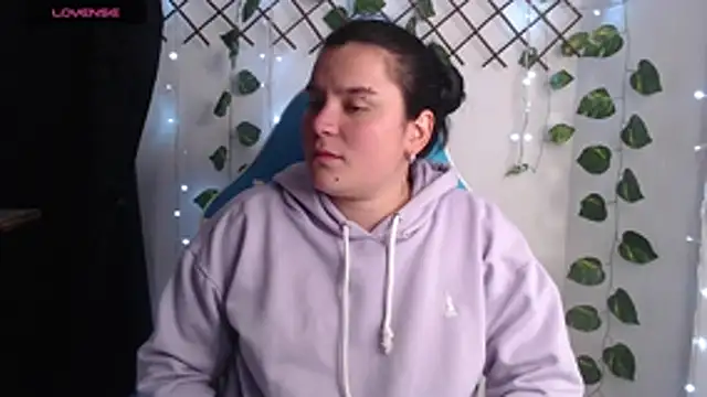 Nika_1_'s Live XXX Chat
