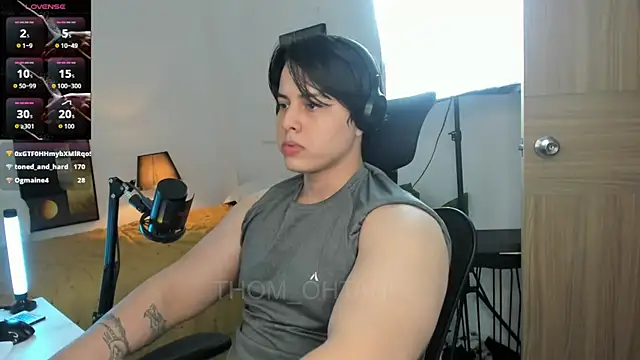 عرض كام Thom_Ohtani