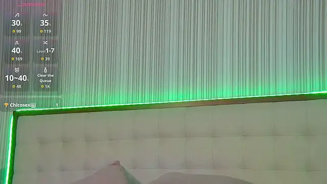 XXX chat uživo modela RubyValen