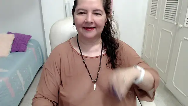leonela_69 লাইভ XXX চ্যাট