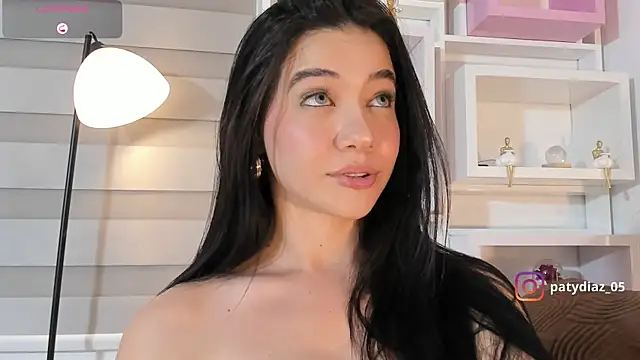 แชท XXX สดของ MiiaParker6972