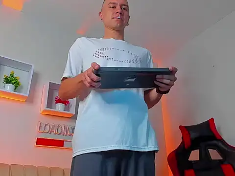Tayler_millers_ Webcam Show
