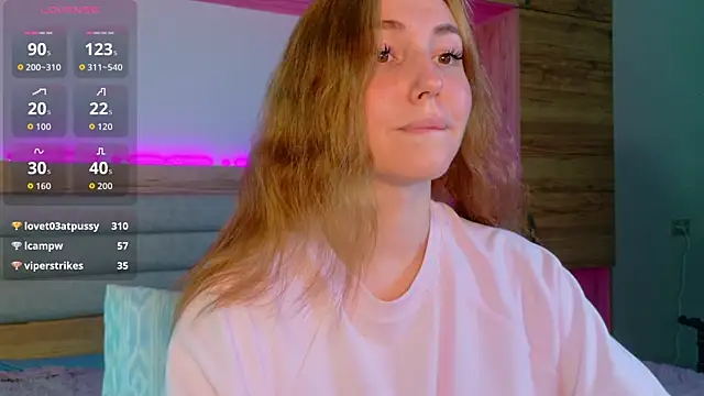 LunaXBaddie's Live XXX Chat