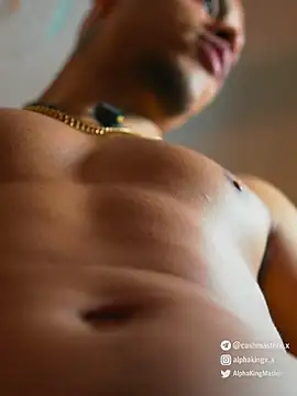 AlphaMasterXxx live XXX chat