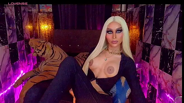 SeductiveSamanthaTS 라이브 XXX 채팅
