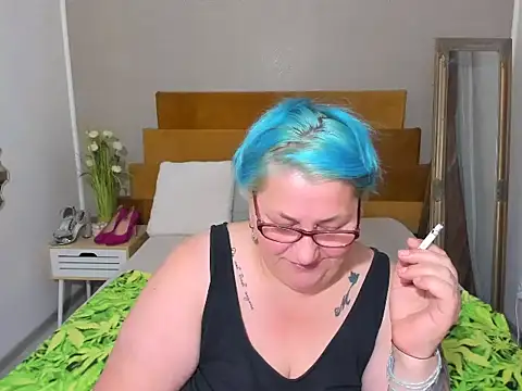 Sugarmommy_69X's Live XXX Chat