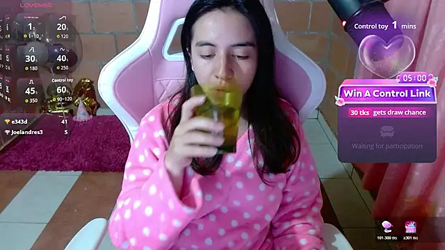 Maggie_Fox3 Live XXX-Chat