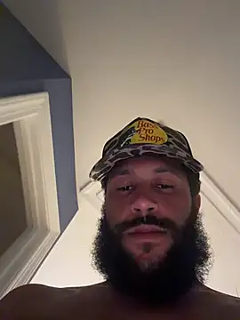 HungStr8Lightskin's Live XXX Chat
