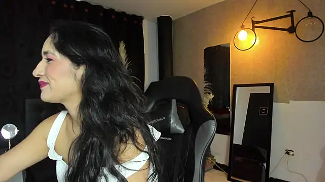 Vicky_Angeel – Naživo XXX chat