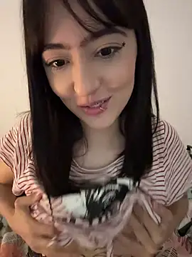 Chat +18 de Hinata_3 ao vivo