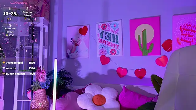 LanaBaker – Naživo XXX chat