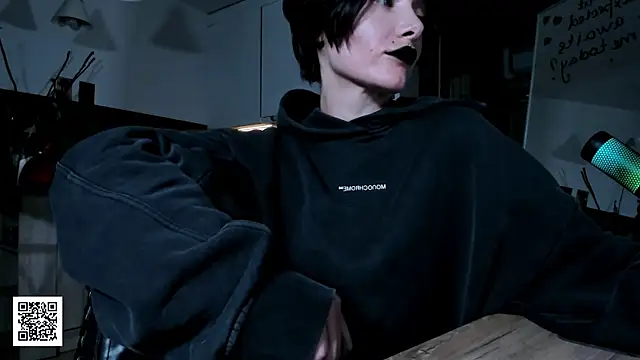 _Misha_Addams_ Chat XXX in diretta