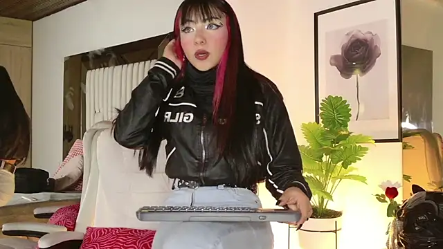 Kitty_EliffeのライブXXXチャット