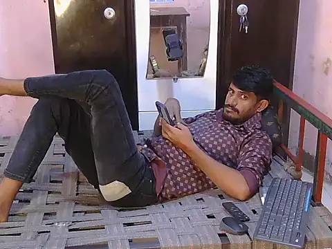 HotXKrish লাইভ XXX চ্যাট
