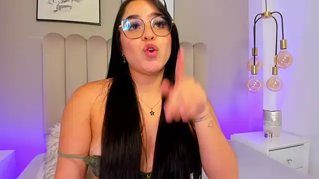 MarahBaker35 XXX чат на живо